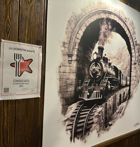LA LOCOMOTIVA pizzeria award