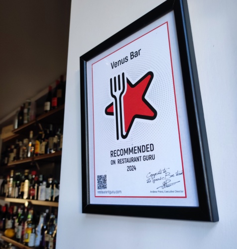 Venus Bar award